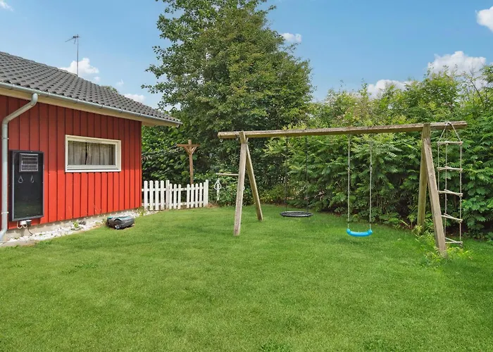 Nyaraló 3 Bedroom Cozy In Grenå